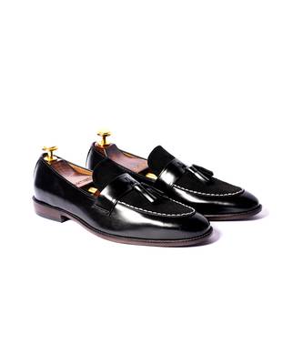 Black solid loafers 1