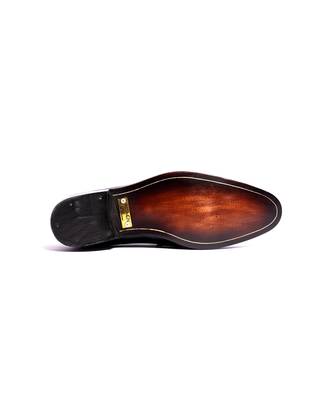 Black solid loafers 5