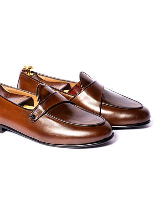 Brown solid loafers 2
