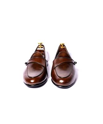 Brown solid loafers 3
