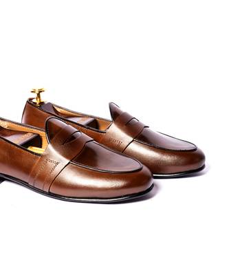 Brown solid loafers 2