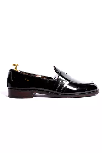 Green solid loafers