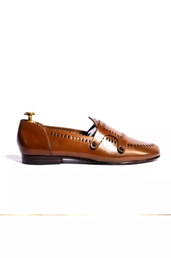 Brown solid loafers