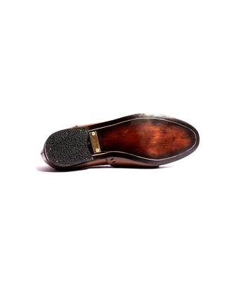 Brown solid loafers 5