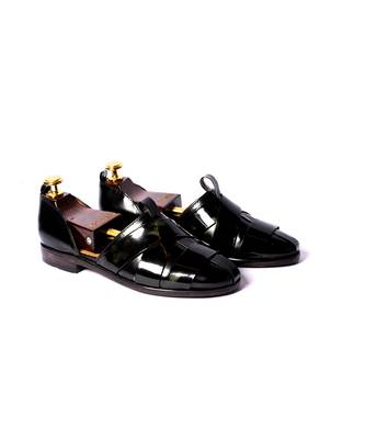 Black solid Sandals 1