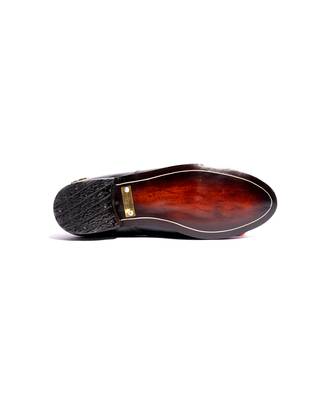Black solid loafers 5