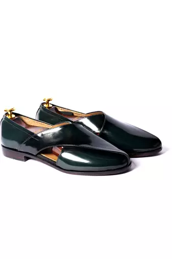 Green solid Sandals