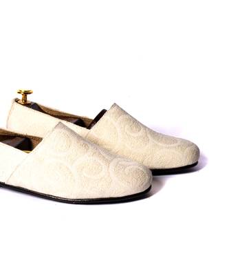 White woven shoes for men 2