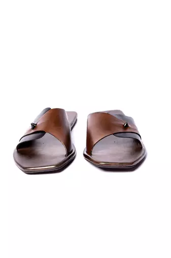 Black solid flats