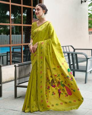 Light green floral butti silk blend zari weaving paithani saree 3