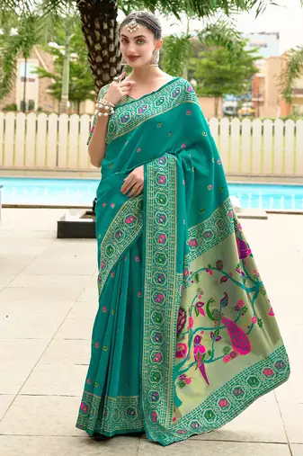 Green floral butti silk blend zari weaving paithani saree