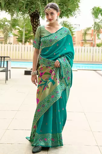 Green floral butti silk blend zari weaving paithani saree
