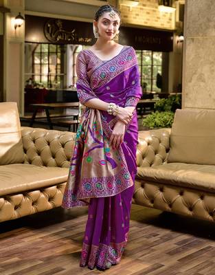 Purple floral butti silk blend zari weaving paithani saree 2