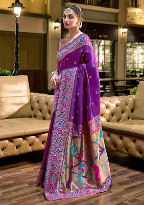 Purple floral butti silk blend zari weaving paithani saree 3