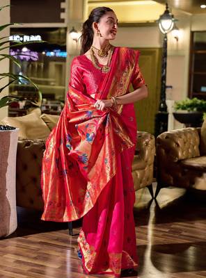 Red peacock butti silk blend zari weaving paithani saree 5