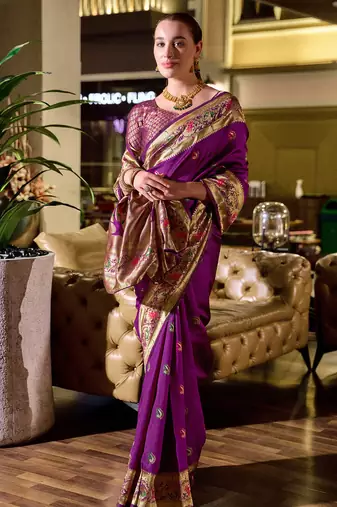 Purple peacock butti silk blend zari weaving paithani saree