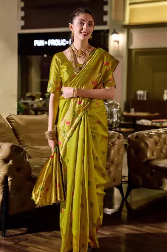 Light green peacock butti silk blend zari weaving paithani saree
