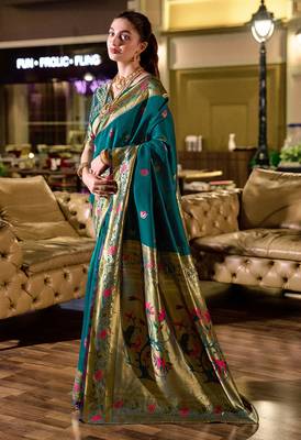 Deep teal peacock butti silk blend zari weaving paithani saree 2