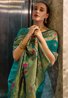Green peacock butti silk blend zari weaving paithani saree 5