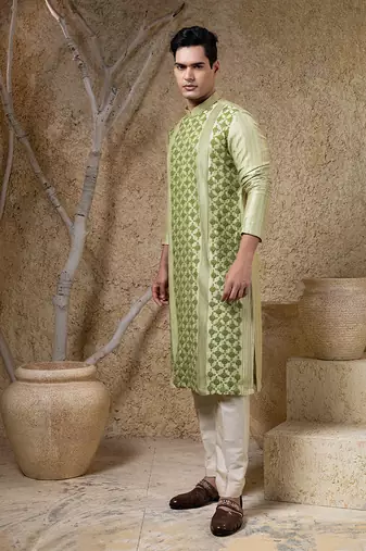 Green embroidered viscose kurta pajama