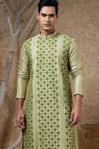 Green embroidered viscose kurta pajama