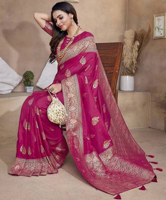 Hot pink butta zari jacquard silk blend paithani saree 5