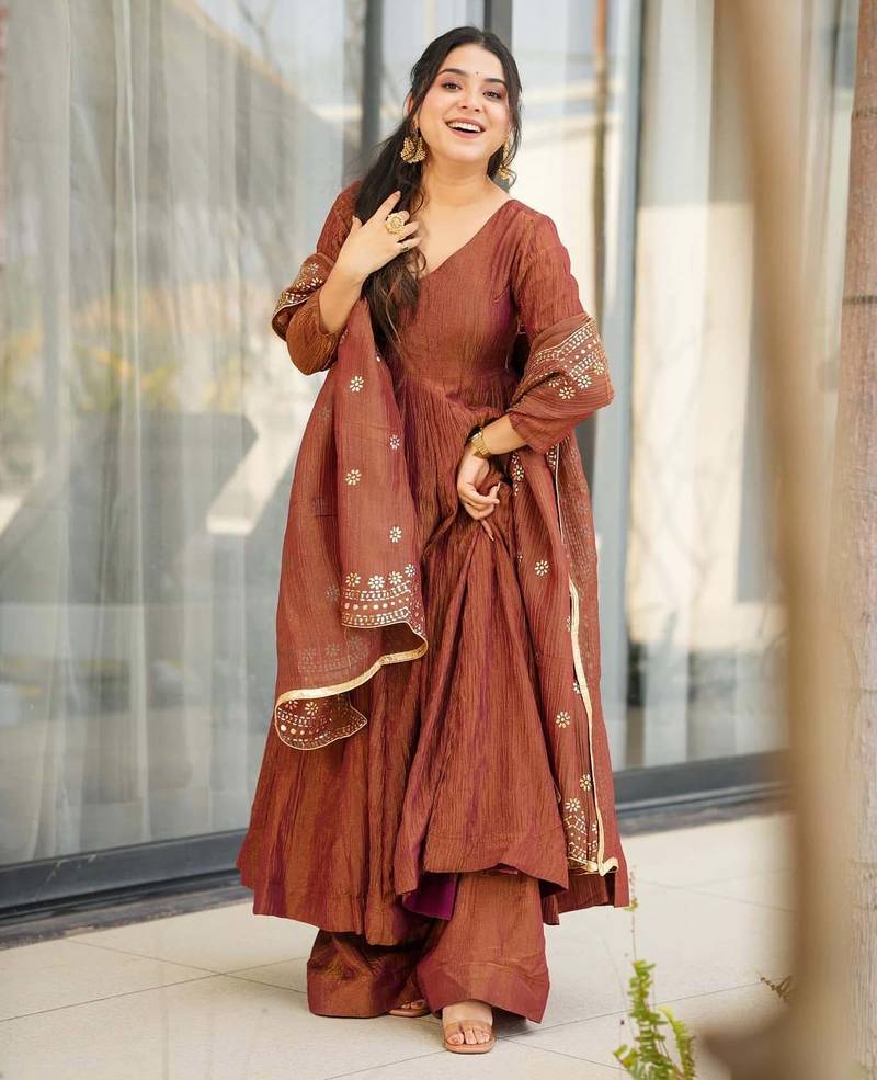 Brown color smart and ethnic readymade kurta set for casual and formal looks