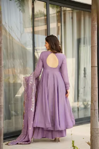 Onion color smart and ethnic readymade kurta set for casual and formal looks