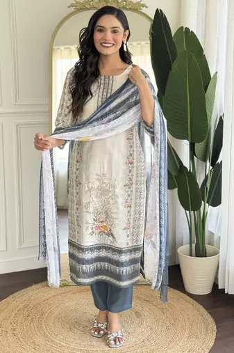 Off white color smart and ethnic readymade kurta set for casual and formal looks