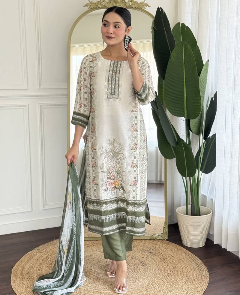 Off white color smart and ethnic readymade kurta set for casual and formal looks