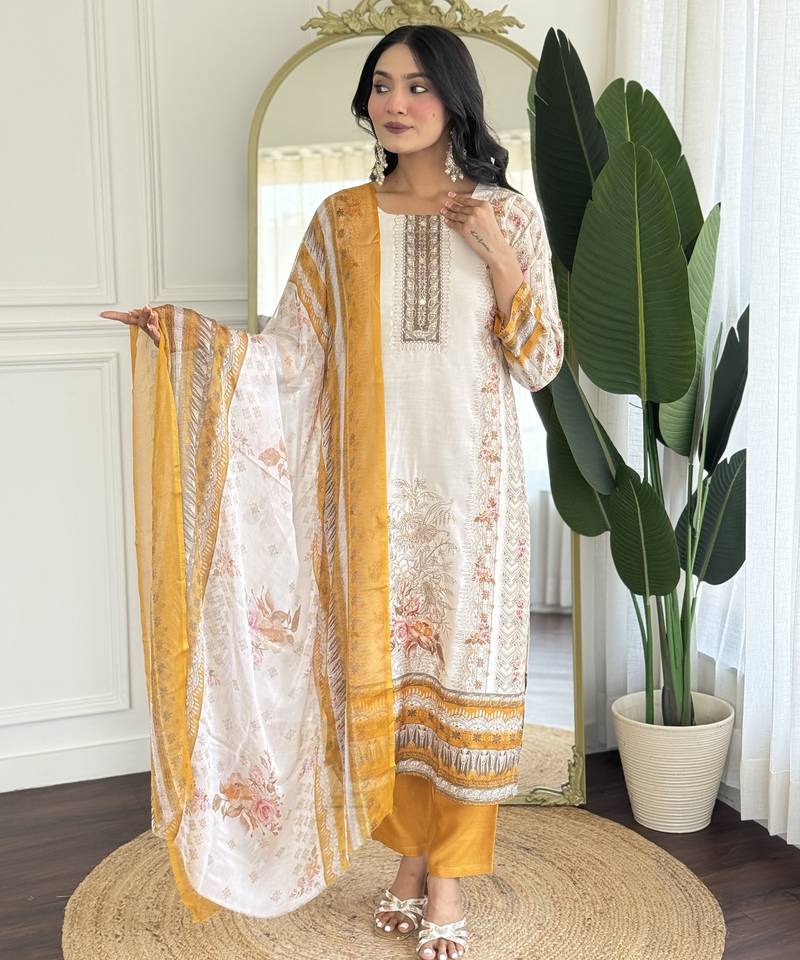 Off white color smart and ethnic readymade kurta set for casual and formal looks