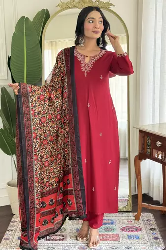 Pink color smart and ethnic readymade kurta set for casual and formal looks