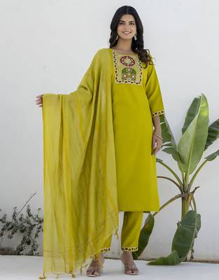 Lemon color cotton blend readymade kurta set for girls' festive looks 5