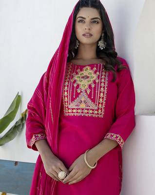 Pink color cotton blend readymade kurta set for girls' festive looks 3
