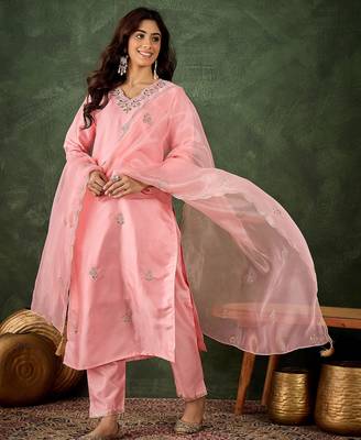 Pink color smart silk blend fabric designer embroidery work ceremonial kurta set 4