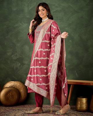Maroon color smart viscosee rayon embroidery ceremonial kurta set 5