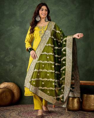 Lemon color smart viscosee rayon fabric embroidery work ceremonial kurta set 4