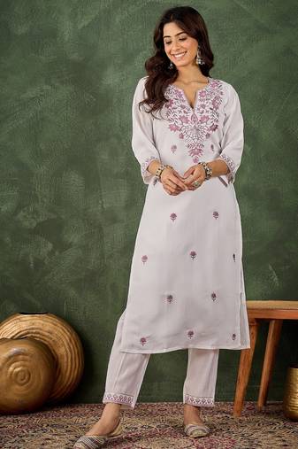 Lavender color roman silk blend ethnic kurta set for embroidered ceremonial looks