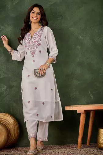Lavender color roman silk blend kurta set for embroidered ceremonial looks