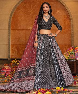Black Ethnic Crepe lehenga choli 3