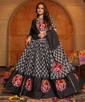 Black Ethnic Crepe lehenga choli 4
