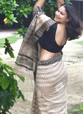 Beige hand block printed linen saree with stripe blouse 4
