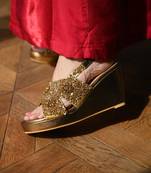 Gold handwork wedge
