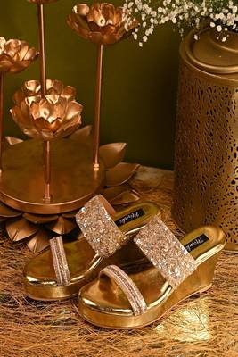 Gold dual strap handwork wedges 2