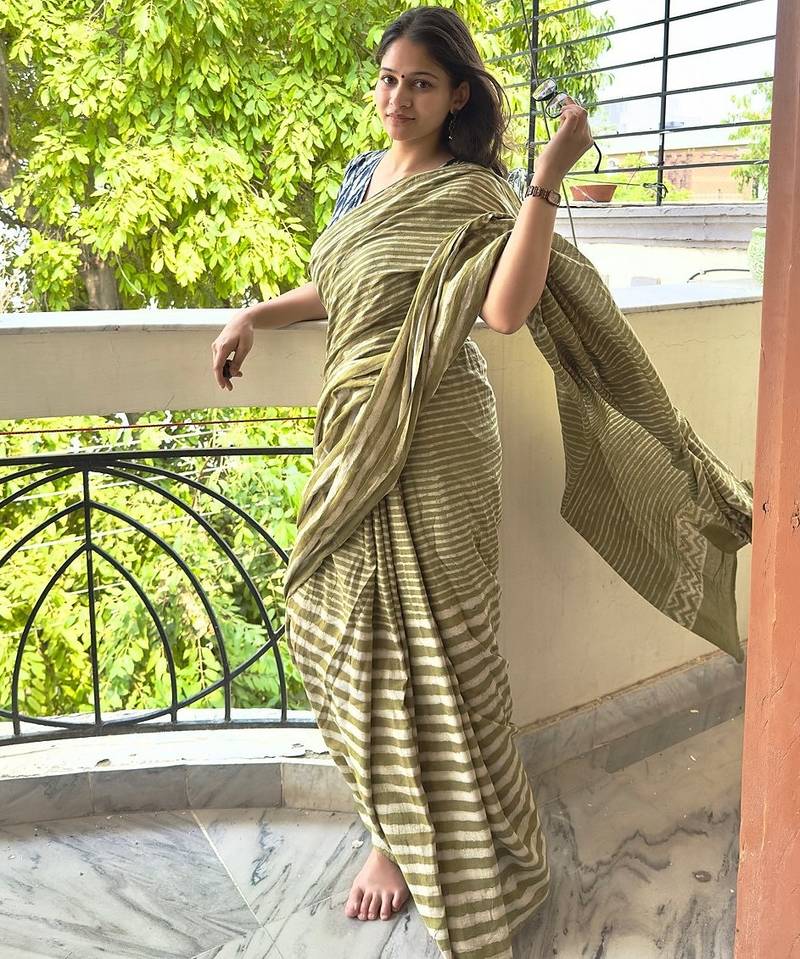 Green hand block printed mul cotton saree with printed blouse