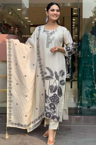 Cream floral printed chinon aline straight kurta set with printed chinon dupatta
