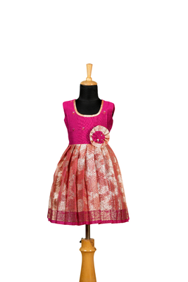 Girls pink silver poppy pattu pavadai frocks 1