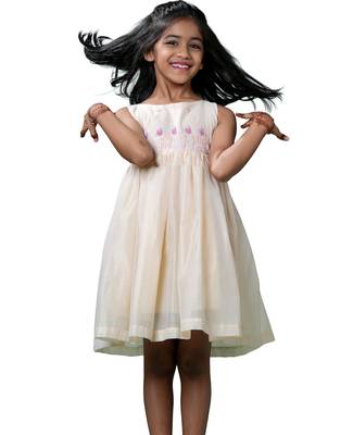 Half white checks rice corn pattu pavadai frocks for kids 1