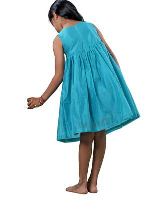 Blue checks rice corn pattu pavadai frocks for kids 2