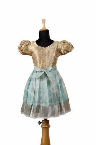 pattu pavadai frocks golden necklace baby pattu pavadai frocks for kids